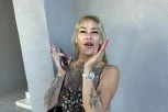PLESAČICA, ONLYFANS KREATORKA, ANIMIR DAMA U "ELITU 10" ULAZI BEZ BLAMA: Misteriozna plavuša napravila KOLAPS ispred klinike! (VIDEO)