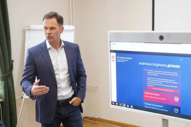 MINISTAR MALI HITNO OKUPIO NADLEŽNE! Sastanak zbog prve isplate pomoći u ponedeljak (FOTO)