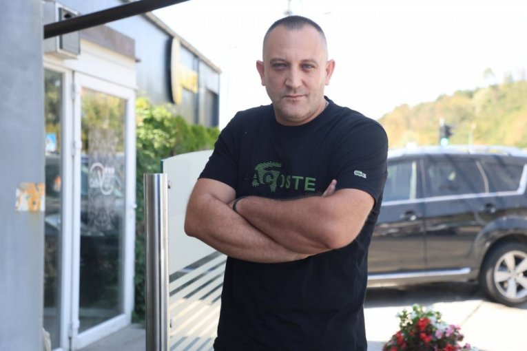 Milan Popov, Stojin sin ulazi u Elitu 10