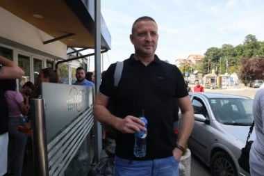 LUNA ĐOGANI JE ZA NJEGA PROŠLOST! Učesnik "Elite 10" šokirao u karantinu: Ako uđe...