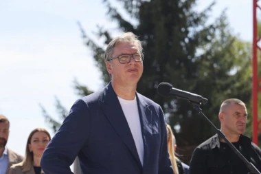 VUČIĆ SUTRA U NIŠU! Obilazi lokaciju za izgradnju Klinike za ginekologiju i akušerstvo!