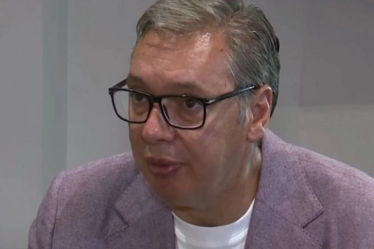 VUČIĆ SAOPŠTIO KADA ĆE RASPISATI IZBORE!