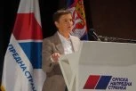 Ana Brnabić: Besramno je lagati da FDU ili deo ovog fakulteta ne učestvuje u kampanji
