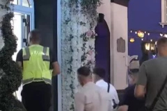 KO JE POSLAO LAŽNO PISMO VELIKOG ŠEFA U "ELITU"?! Stefan Karić DRHTI KAO PRUT, nastao haos!