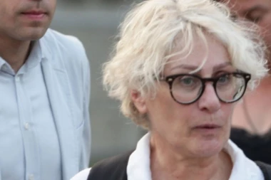 KATASTROFA! Blokaderka Aida Ćorović traži od Sarajeva da Srbiju optuži za genocid! (VIDEO)