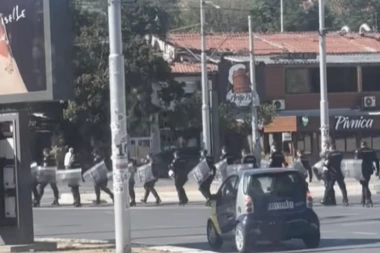OPSADNO STANJE U BEOGRADU! Raspoređuje se žandarmerija zbog večitog derbija (VIDEO)