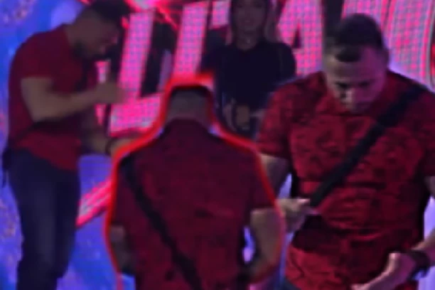 "JA SAM SINA IŠČUPAO IZ MAJČINE UTROBE" Cela nacija u ŠOKU zbog POTRESNE PRIČE Muje Pjanića, otkrio šta mu se desilo sa SINOM od 4 godine!