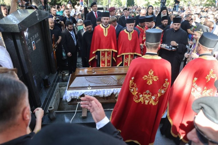 Sahranjen Ratko Mladić