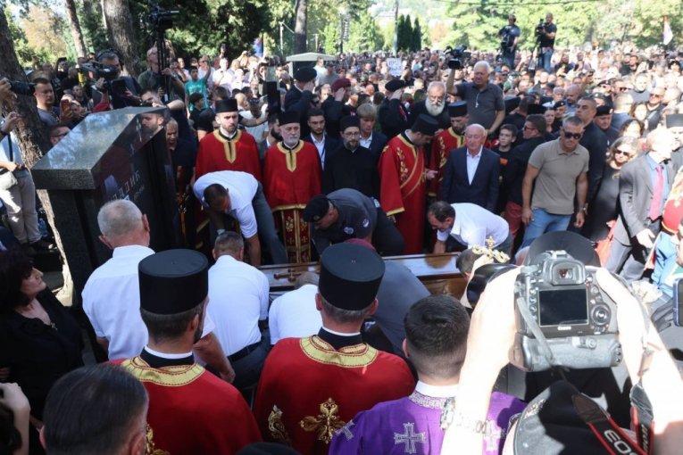 Sahranjen Ratko Mladić