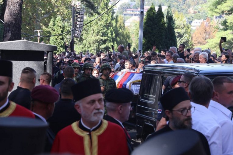 Sahranjen Ratko Mladić