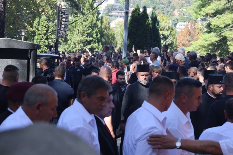 Sahranjen Ratko Mladić