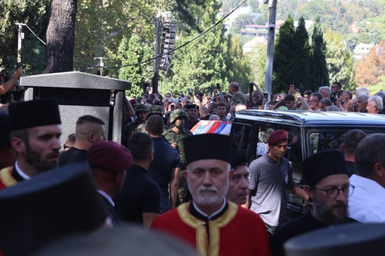 Sahranjen Ratko Mladić