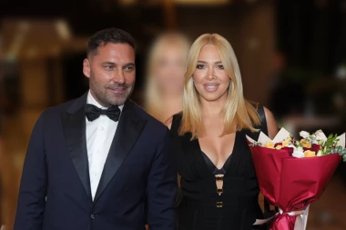 MILICA TODOROVIĆ URNISALA DUŠKA TOŠIĆA: Snimak sa punoletstva Atine Tošić se širi munjevitom brzinom! (VIDEO)