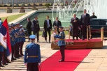 SVEČANA CEREMONIJA ISPRED PALATE SRBIJA! Vučić dočekuje predsednika Uzbekistana Šavkata Mirzijojeva! (FOTO)