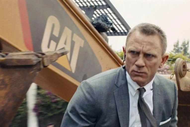 OVO JE NOVI DŽEJMS BOND? Slavni glumac šokirao: Producenti su odlučili...