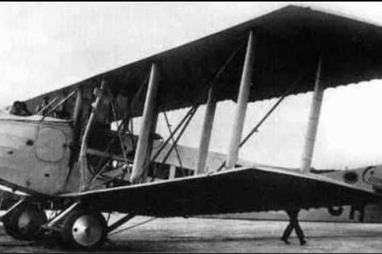 GODIŠNJICA PRVOG NOĆNOG LETA AVIONA!