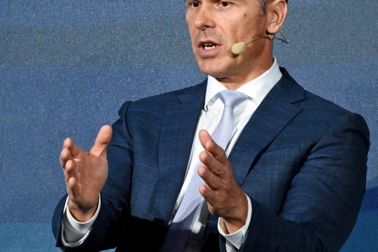 Siniša Mali