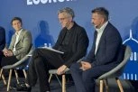 Čadež: Srbija mora ponovo da se usmeri na izgradnju digitalne ekonomije zasnovane na veštačkoj inteligenciji (FOTO)