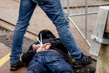 KILOGRAMI AMFETAMINA, MARIHUANE I HEROINA! Uhapšen Novosađanin u velikoj akciji policije