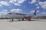 Bahati blokader ugrozio bezbednost svih putnika u avionu! (FOTO)