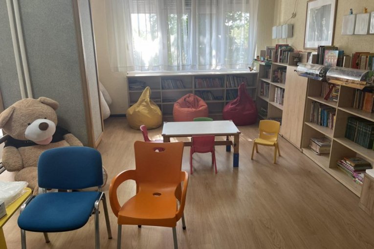 Centar za zaštitu odojčadi, dece i omladine u Zvečanskoj
