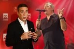 "LANE MOJE" PRED VIŠE OD 200.000 LJUDI: Željko Joksimović u Solunu zapevao sa slavnim Grkom - razvijena naša trobojka, a u publici Ronaldinjo!