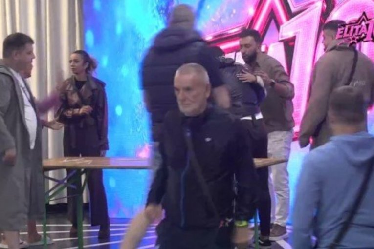 Izbacivanje iz "Elite 10"