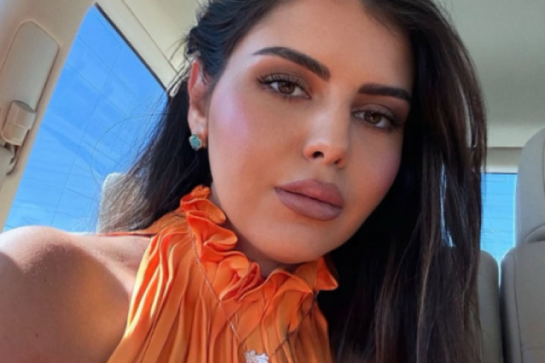Azra Husarkić