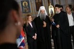 Drina ne sme da razdvaja, ona mora sve da nas spaja! Patrijarh Porfirije i ministarka Đurđević Stamenkovski s decom iz Hercegovine