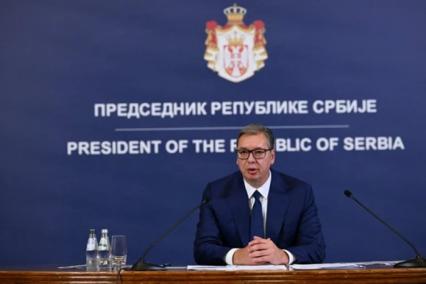SA MESTA PREDSEDNIKA ODLAZIM KAO ČASTAN ČOVEK! Vučić: Služio sam svom narodu!
