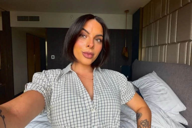 NAPUSTILA POSAO NA ONLYFANS-U I VRATILA SE HRIŠĆANSKOJ VERI: Poznata influenserka danas upozorava mlade na užas koji ih čeka na ovoj platformi za odrasle