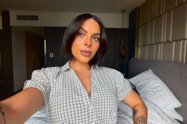 NAPUSTILA POSAO NA ONLYFANS-U I VRATILA SE HRIŠĆANSKOJ VERI: Poznata influenserka danas upozorava mlade na užas koji ih čeka na ovoj platformi za odrasle