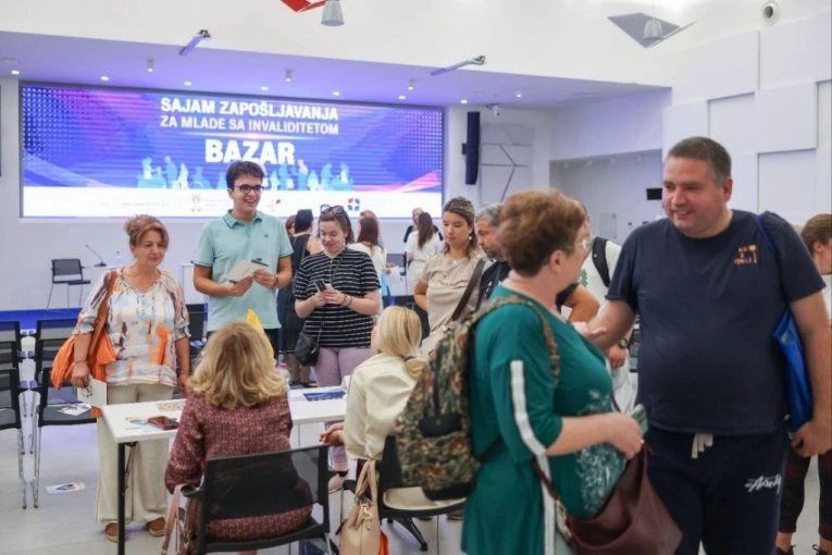 KORAK KA SAMOSTALNOSTI: Održan Sajam zapošljavanja za mlade sa invaliditetom