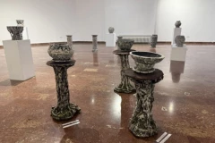 OD POLA DŽAKA CEMENTA DO GALERIJE! Nesvakidašnja priča i izložba profesora istorije - Nenad Bojić stvorio umetnost koja spaja BOTANIKU I ANTIKU! (VIDEO)