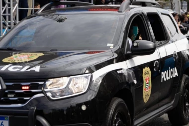 UHAPŠEN MONSTRUM (33), PRIZNAO VIŠE OD 80 UBISTAVA! Bežao prerušen u ženu, a sa njim bilo i DETE (2) koje nije njegovo!
