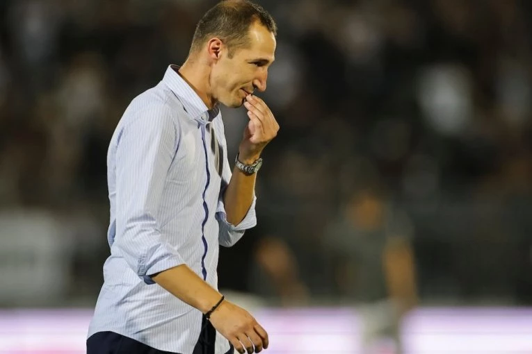 SAZNAJEMO! Raća Petrović hitno primljen na Urgentni centar - pozlilo mu nasred ulice!