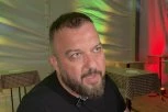 REPUBLIKA NA ŠABAČKOM VAŠARU! Borko Radivojević zagrmeo: "ISTI JE NAROD KAO U SAVA CENTRU" (VIDEO)