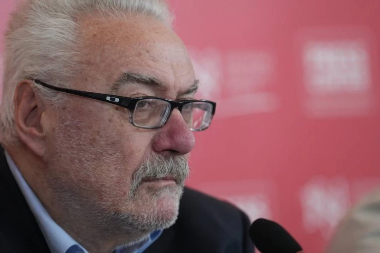 BRANIMIR NESTOROVIĆ PROGOVORIO NAKON IZLASKA IZ BOLNICE! Objasnio šta se dešava u pokretu (VIDEO)