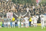 GROBARI REAGOVALI POSLE BLAMAŽE PARTIZANA! O ovim scenama u Surdulici će se pričati! (VIDEO)