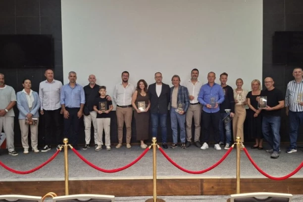 "VUJKE, JEDAN JEDINI" POKORIO BUDVU: Film u produkciji Medijske mreže osvojio prvu nagradu na festivalu sportskog filma (FOTO, VIDEO)