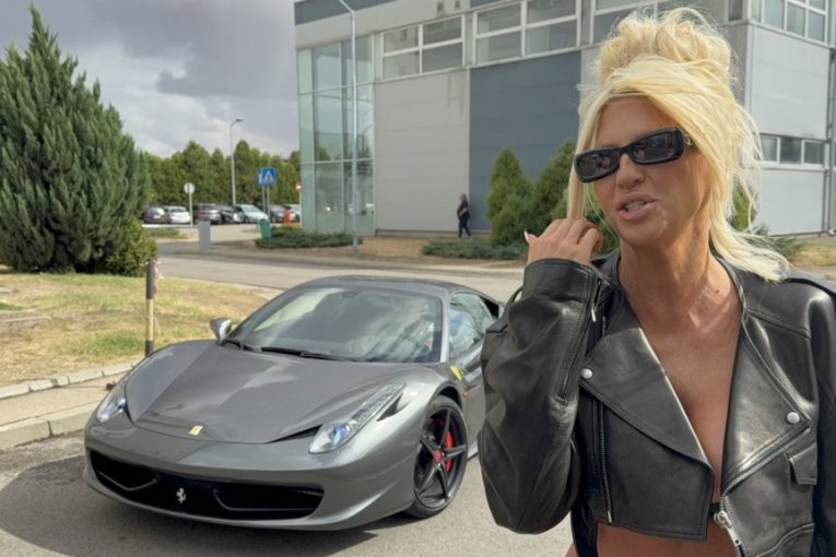 Jelena Karleuša