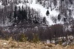 ZABELEO SE I KOPANIK! Padaju krupne pahulje kao usred zime, temperatura svega 1 stepen (VIDEO)