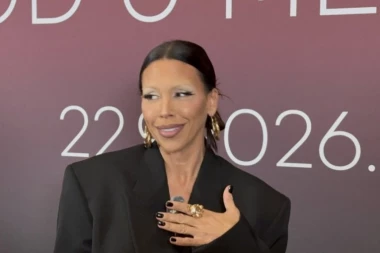 KAJA ODGOVORILA NA NAPADE ZBOG MILICE PAVLOVIĆ: Pevačica otkrila kako je reagovala na prozivke! (VIDEO)