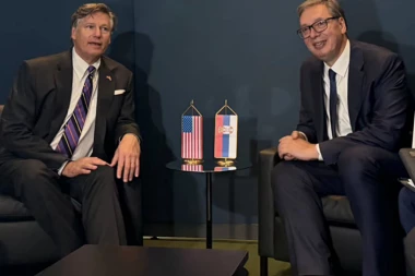 VAŽAN SUSRET U NJUJORKU! Predsednik Vučić se sastao sa Kristoferom Landauom