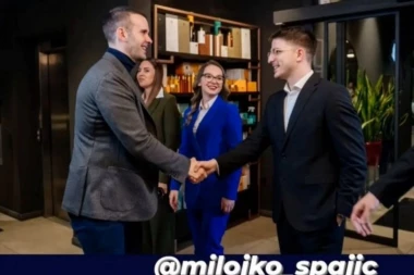 OD DPS DO SPAJIĆEVOG PES! Crnogorski partijski funkcioneri uz studentski pokret u Srbiji!