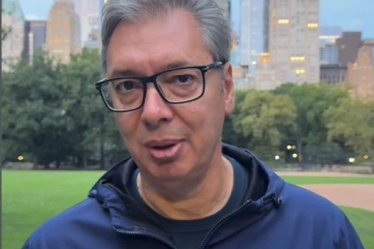 DAĆU SVE OD SEBE! Vučić ustao zorom, sprema se za večerašnji govor: Imam tremu, ali obećavam da ću se BORITI ZA SRBIJU! (VIDEO)