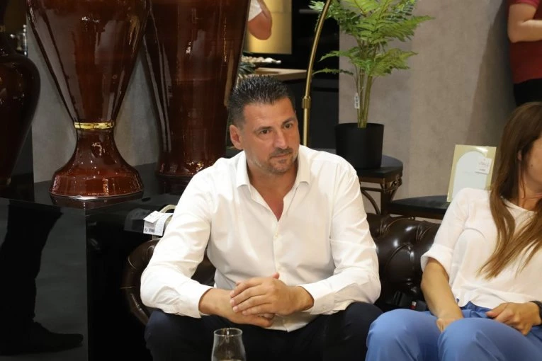 Užas! Vanja Grbić hitno primljen u bolnicu!