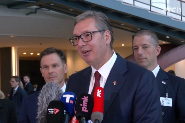 "DRŽAO SAM SE POLITIKE SRBIJE - SLOBODNE, NEZAVISNE DRŽAVE!" Vučić posle obraćanja u UN poručio: Mene interesuje šta misli narod!