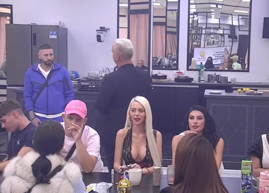 MILAN MILOŠEVIĆ UNEO INFORMACIJU O AFERI MIONE JOVANOVIĆ, U BELOJ KUĆI NASTAO MUK: Ša prebledeo, pa otkrio HOROR iz spoljnog sveta!