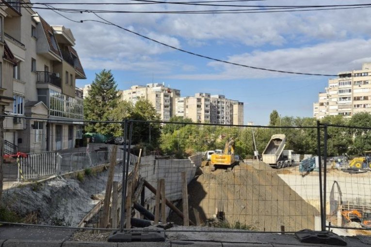 Jutro nakon obrušavanja u Vojvode Vlahovića